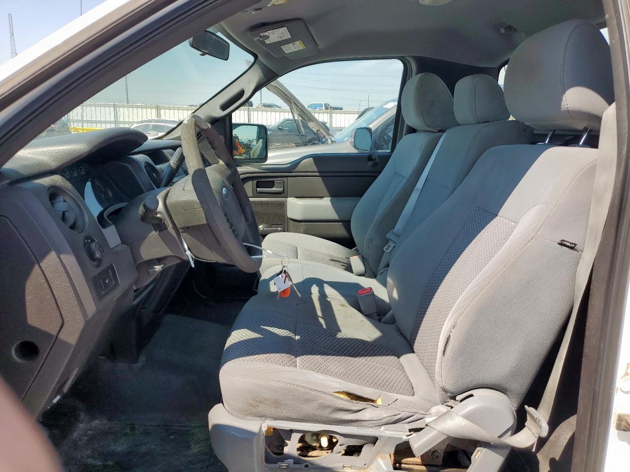 2011 Ford F150 VIN: 1FTMF1CM1BKD38762 Lot: 80412245