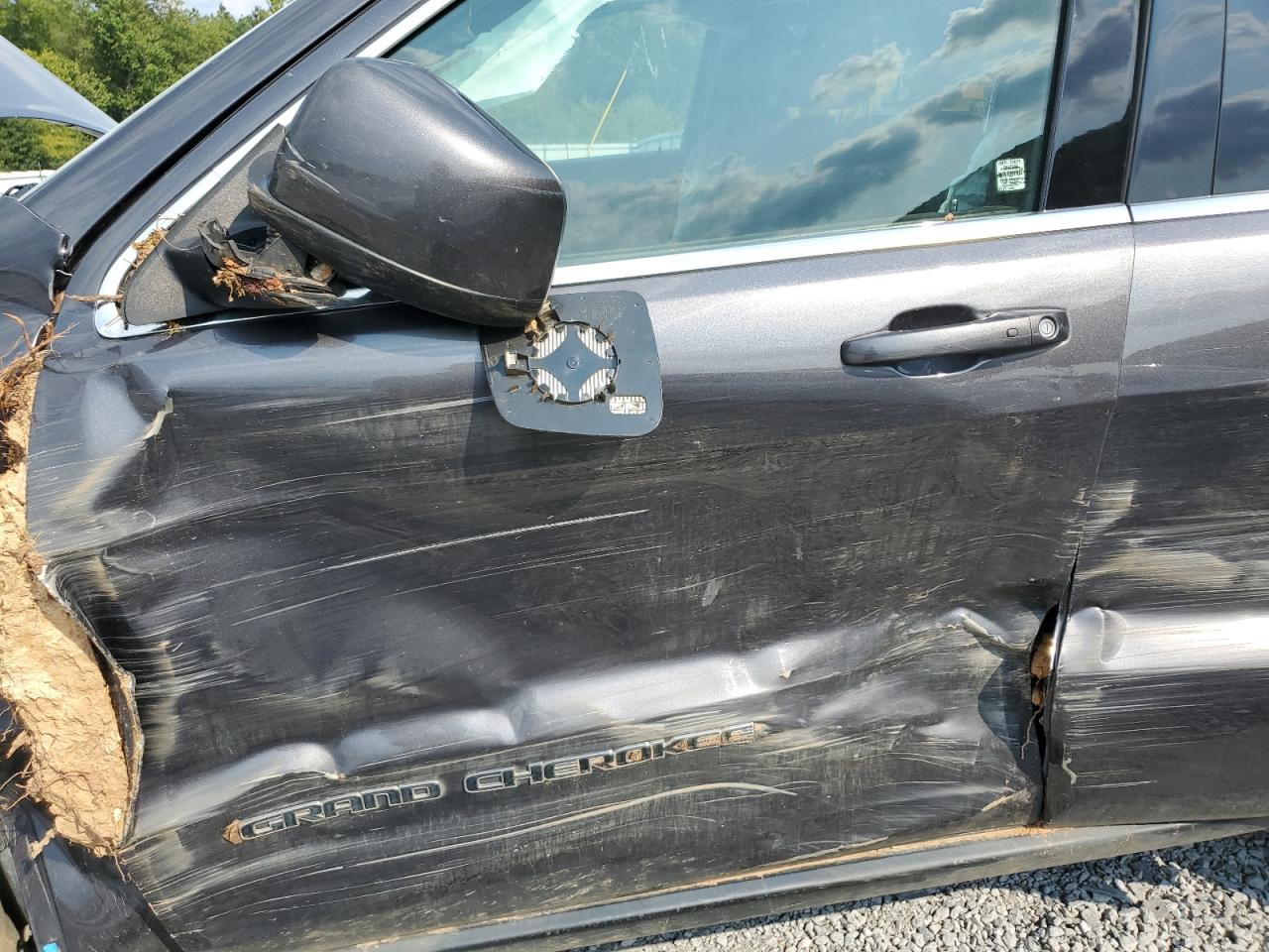 2017 Jeep Grand Cherokee Laredo VIN: 1C4RJFAG0HC962831 Lot: 71365745