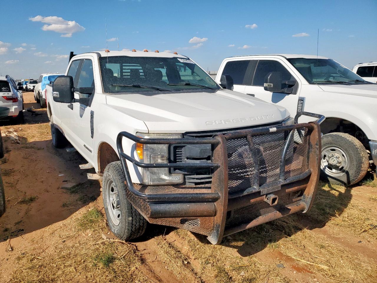 2017 Ford F350 Super Duty VIN: 1FT8W3BTXHEE28425 Lot: 84222425
