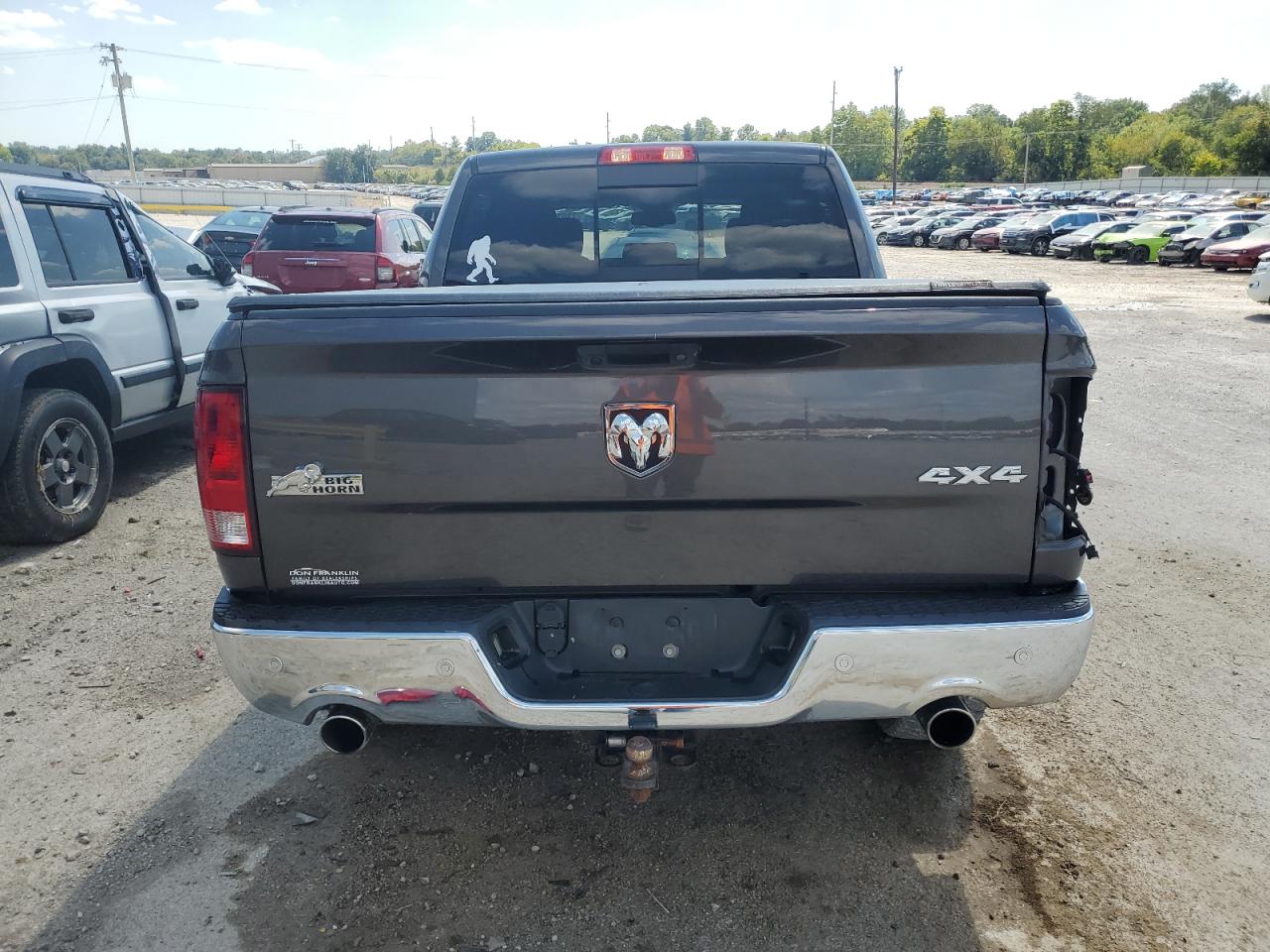 2018 Ram 1500 Slt VIN: 3C6RR7LT3JG198556 Lot: 83773355