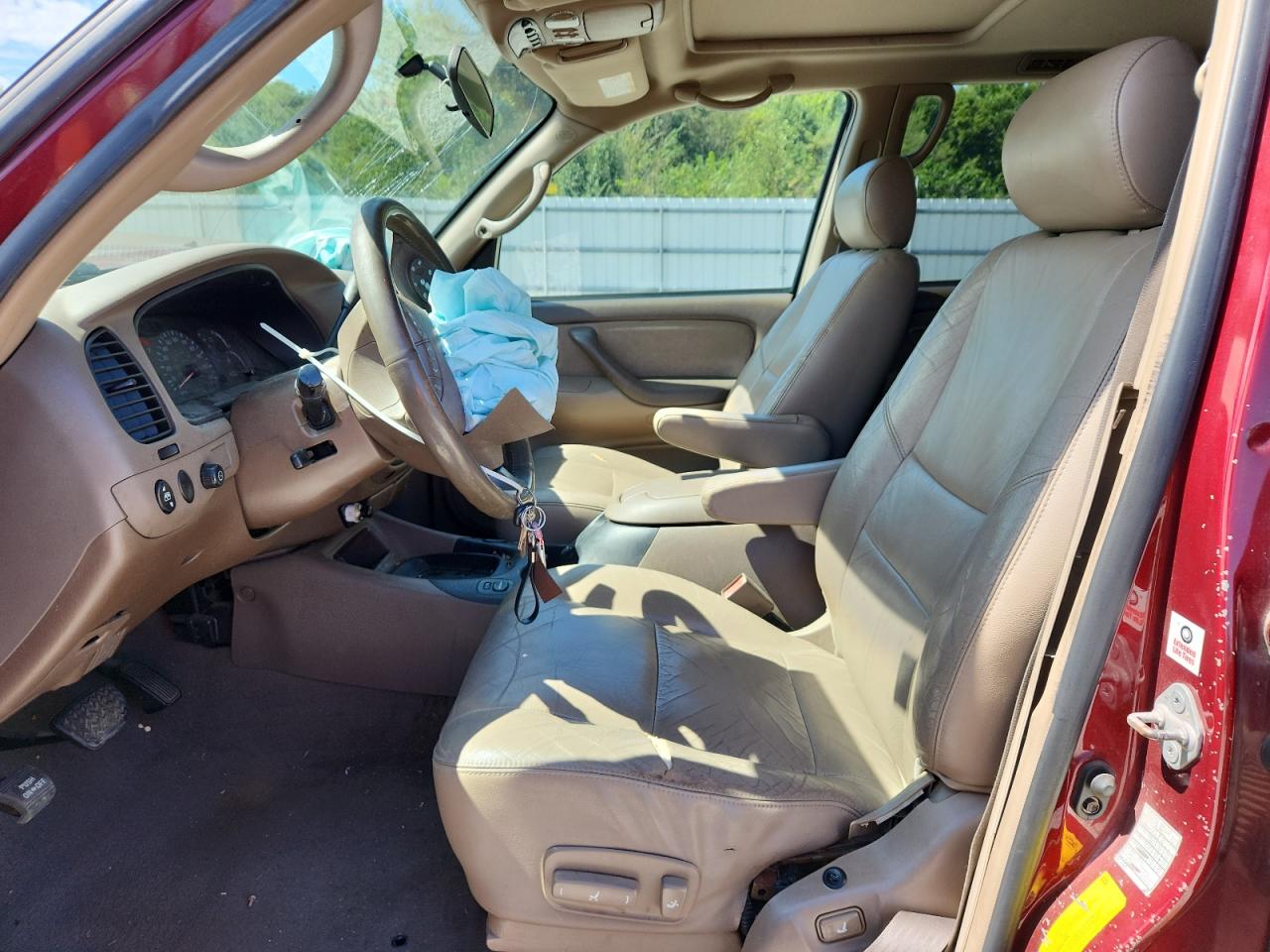 2004 Toyota Sequoia Sr5 VIN: 5TDZT34A74S238174 Lot: 81682985