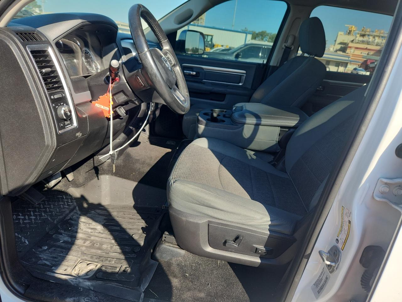 2016 Ram 1500 Slt VIN: 3C6RR7LT1GG239999 Lot: 71563915