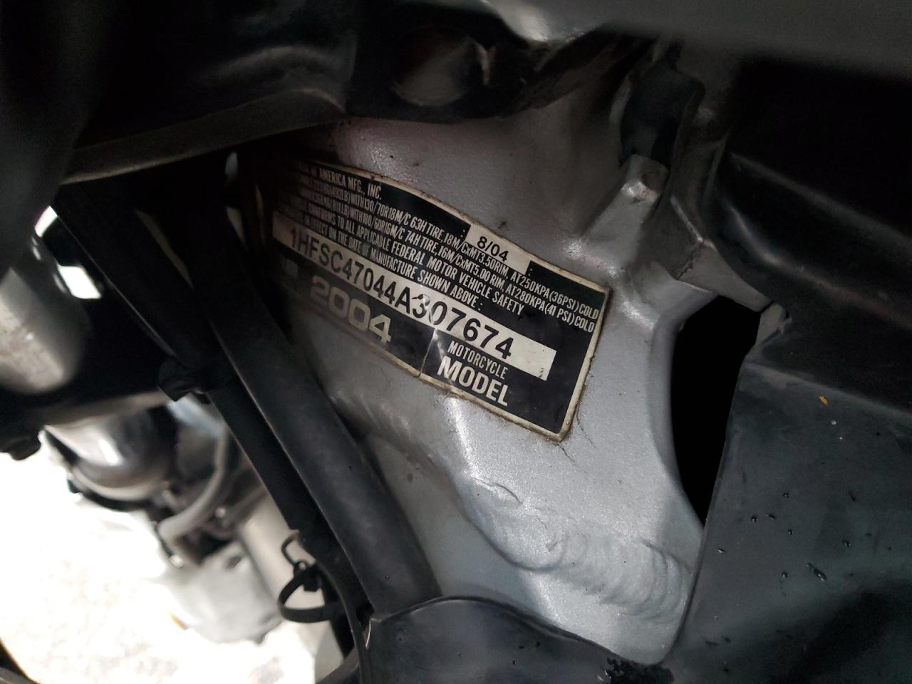 2004 Honda Gl1800 VIN: 1HFSC47044A307674 Lot: 80557195