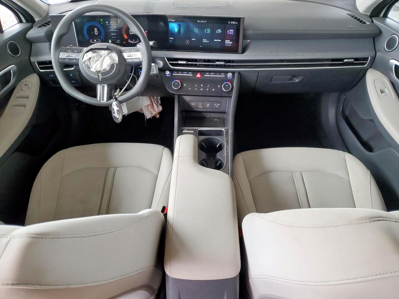 2025 Hyundai Sonata Sel VIN: KMHL64JA8SA448926 Lot: 64648755