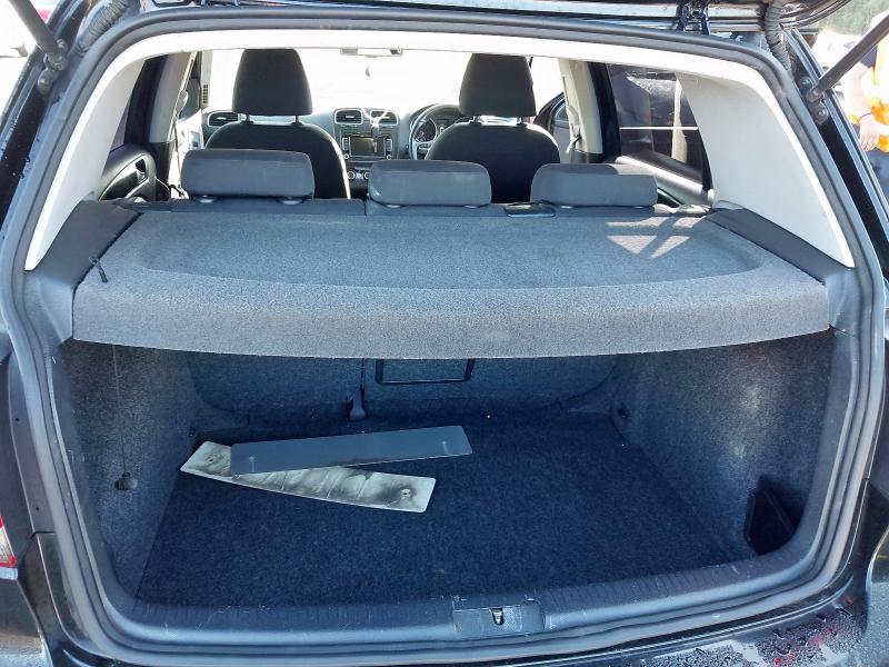 2011 VOLKSWAGEN GOLF MATCH