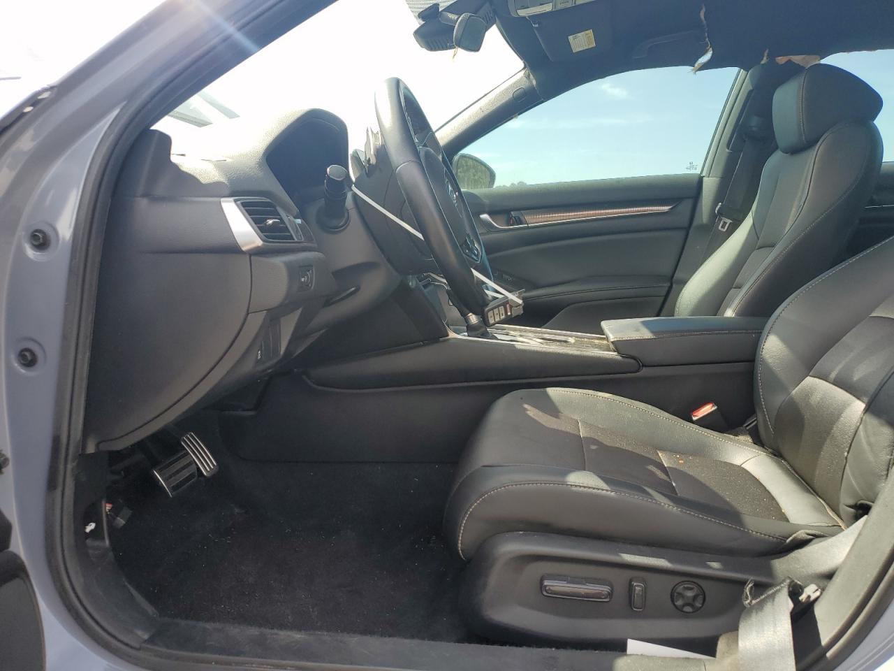 2021 Honda Accord Sport VIN: 1HGCV1F35MA075932 Lot: 81713445