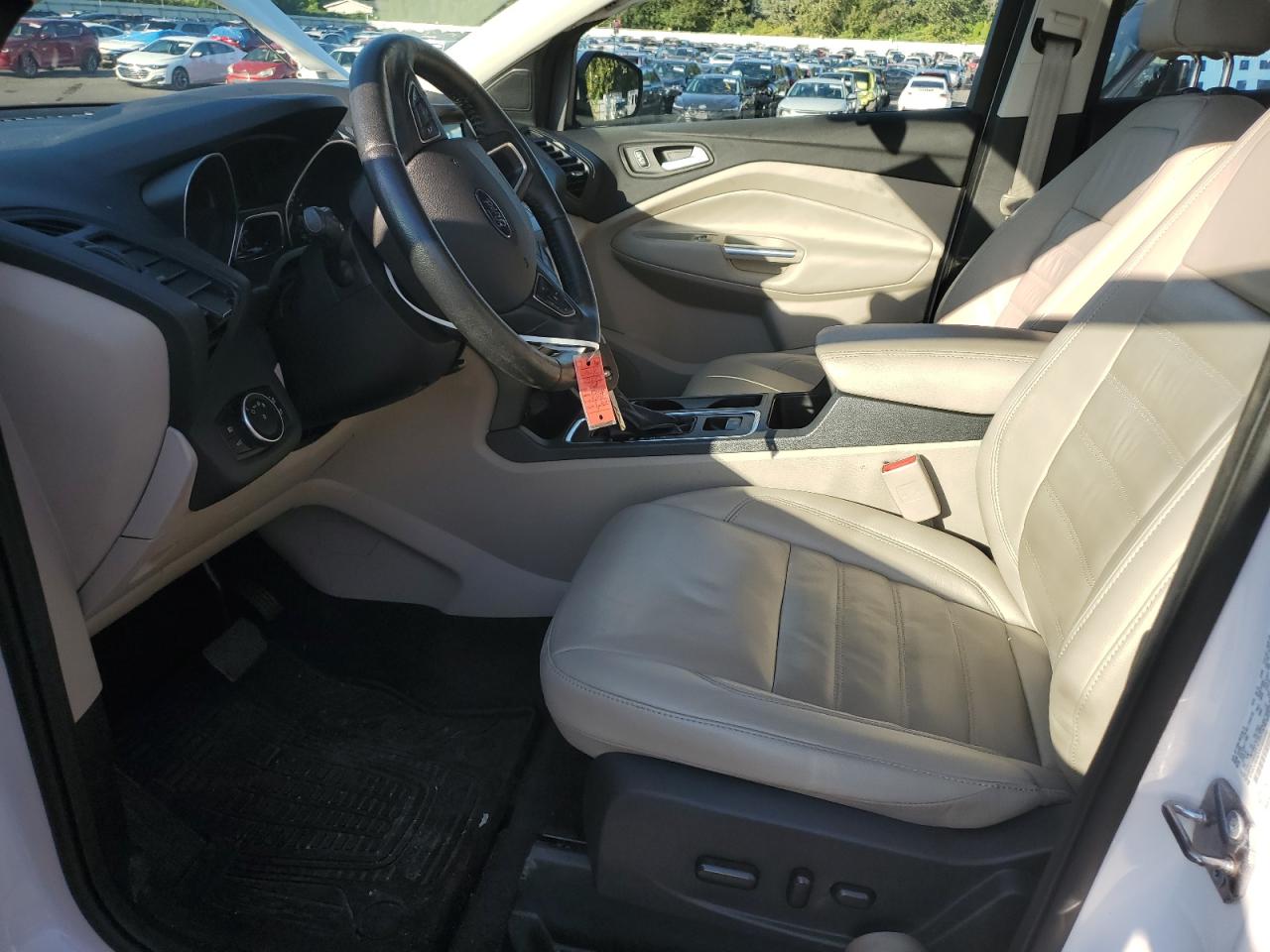 2017 Ford Escape Se VIN: 1FMCU9G9XHUB66990 Lot: 81437195