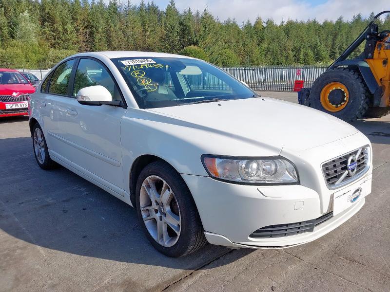 2010 VOLVO S40 SE LUX