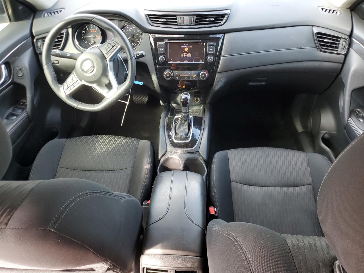 2019 Nissan Rogue S VIN: 5N1AT2MT3KC772646 Lot: 84025455