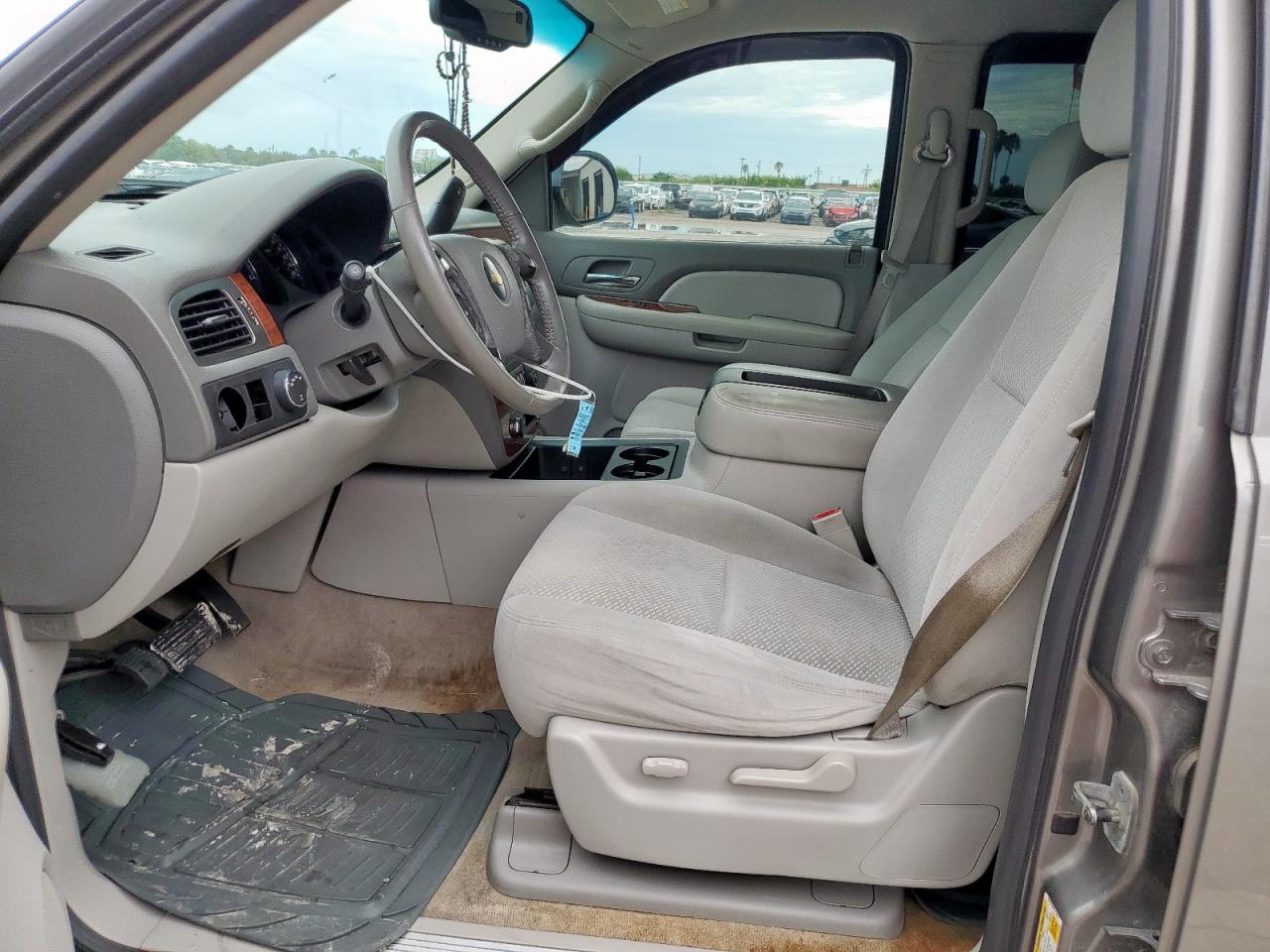 2007 Chevrolet Tahoe K1500 VIN: 1GNFK13017J120777 Lot: 84356445