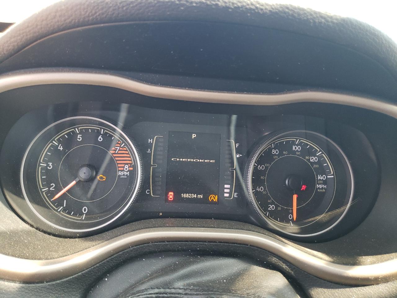 2016 Jeep Cherokee Latitude VIN: 1C4PJLCS8GW216793 Lot: 72101605