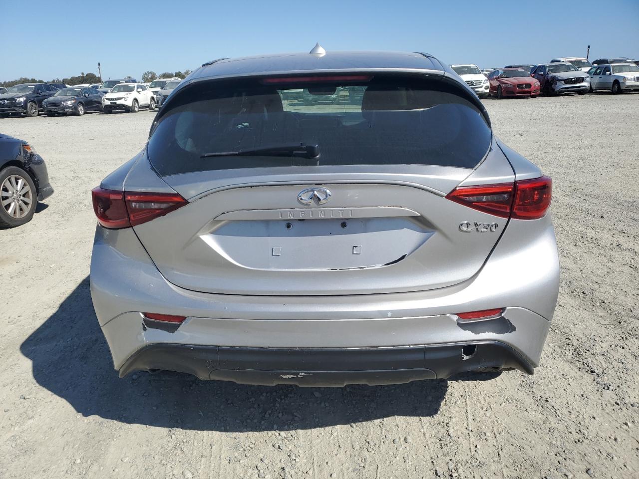 2018 Infiniti Qx30 Base VIN: SJKCH5CPXJA057522 Lot: 71876795