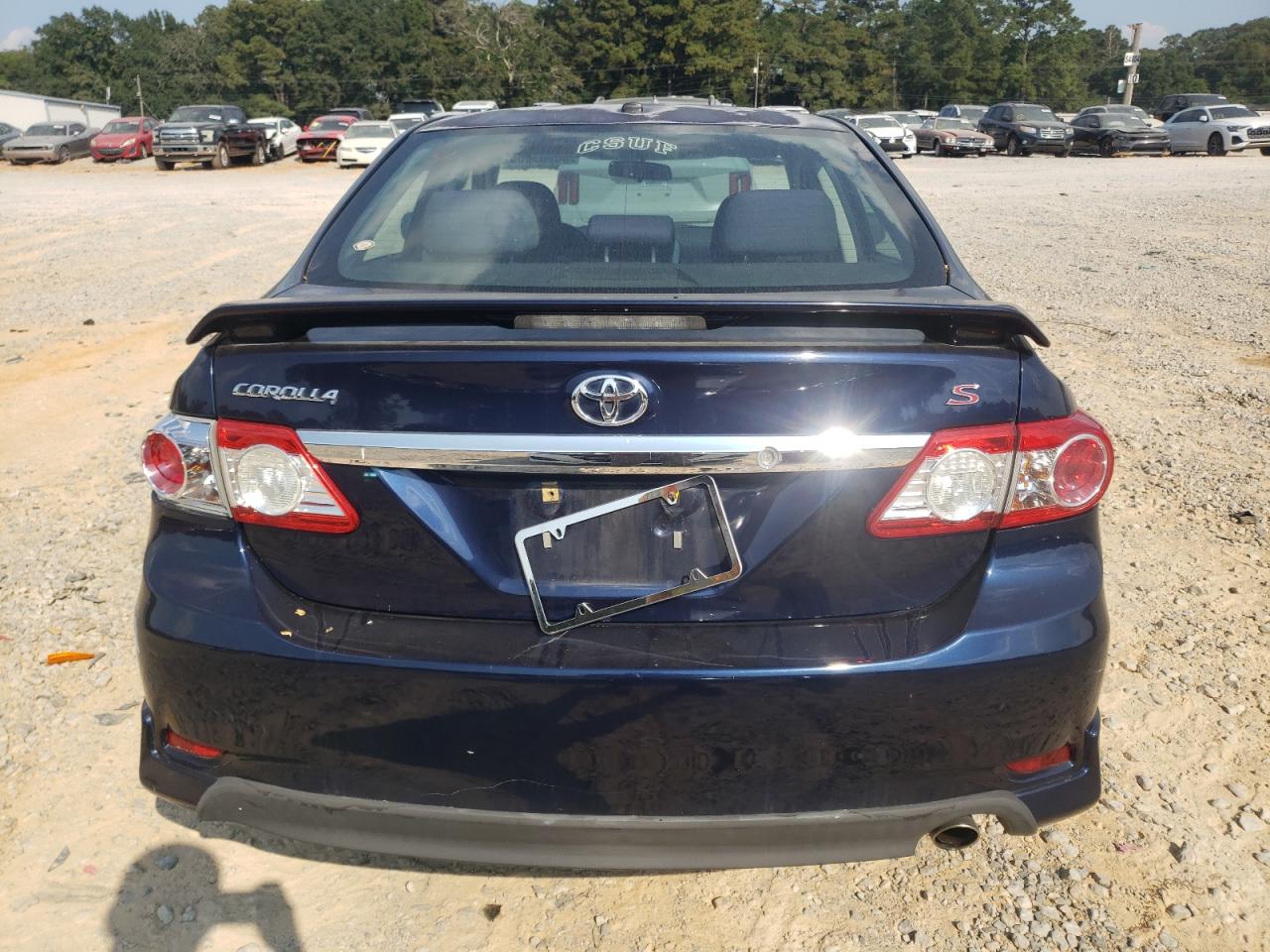 2011 Toyota Corolla Base VIN: 2T1BU4EE5BC704700 Lot: 80963805