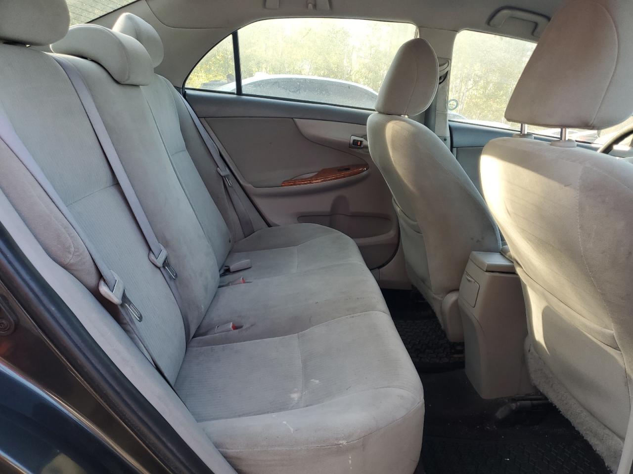 2010 Toyota Corolla Base VIN: 2T1BU4EEXAC283667 Lot: 69451705