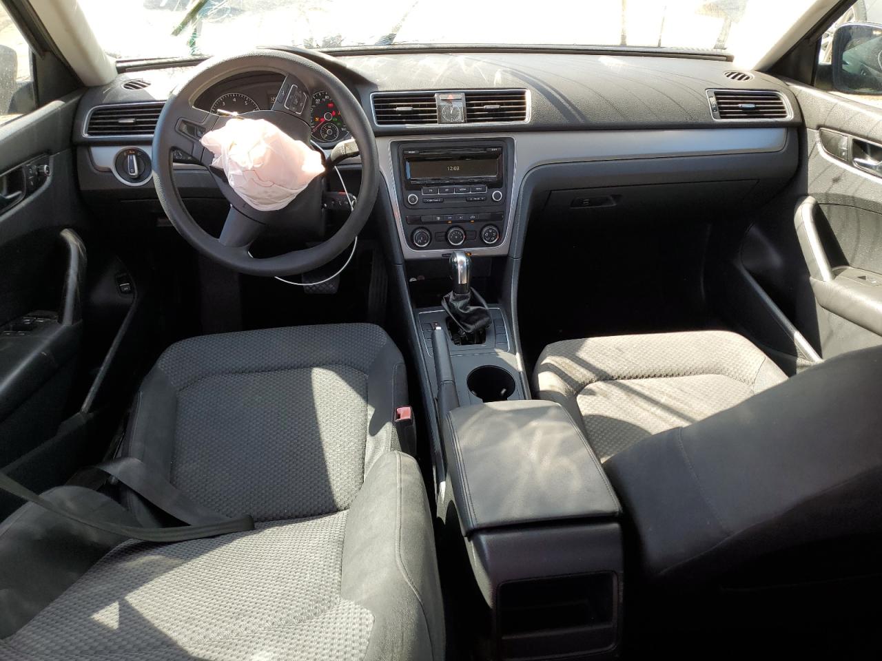 2013 Volkswagen Passat S VIN: 1VWAP7A39DC079932 Lot: 71248645