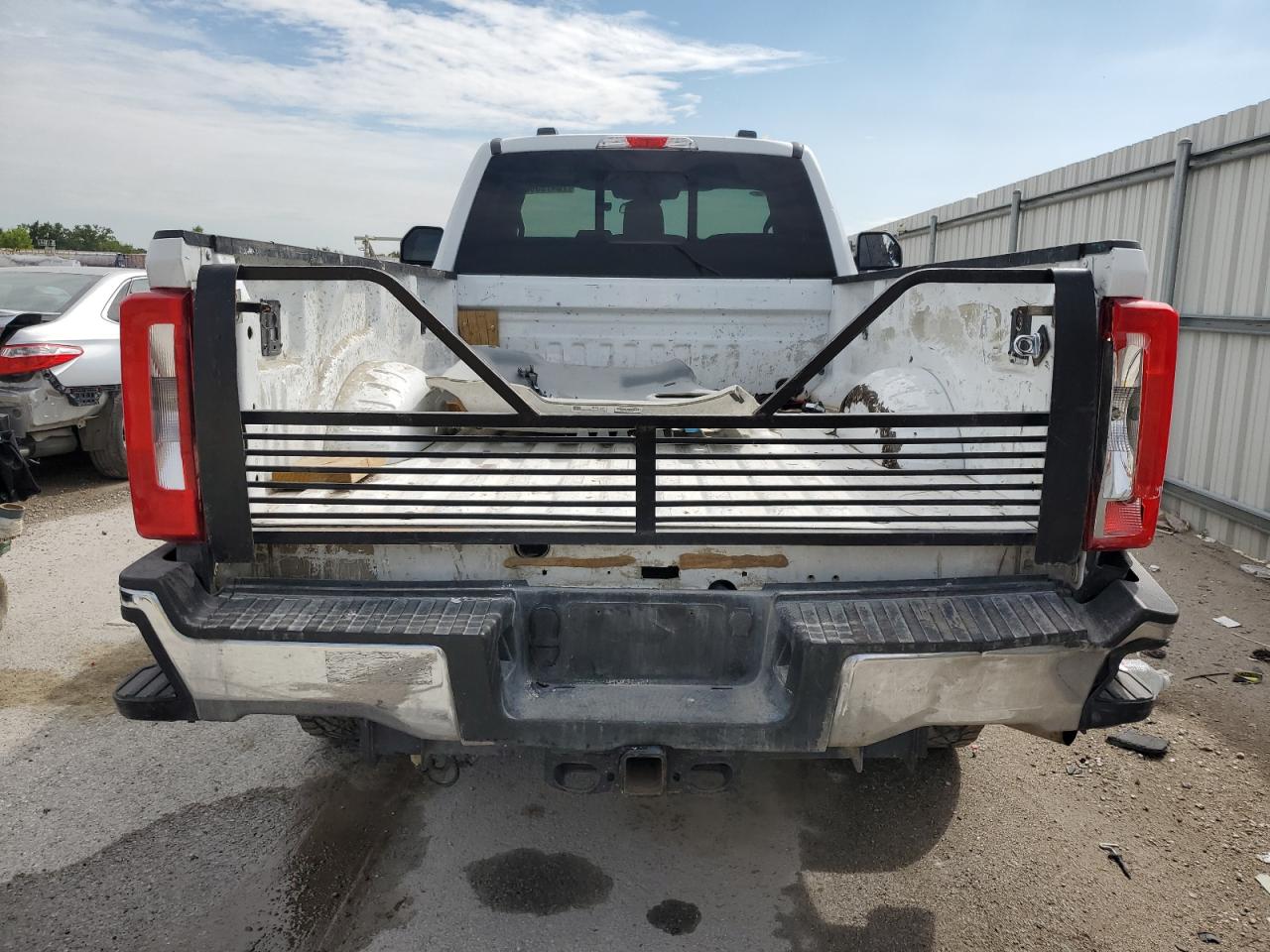 2023 Ford F350 Super Duty VIN: 1FTRF3BA6PED16206 Lot: 70479385