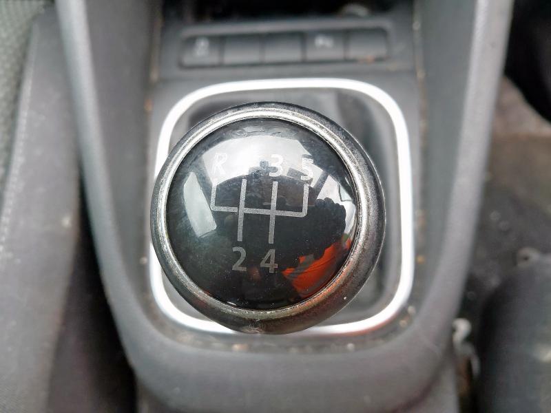 2011 VOLKSWAGEN GOLF MATCH TDI 