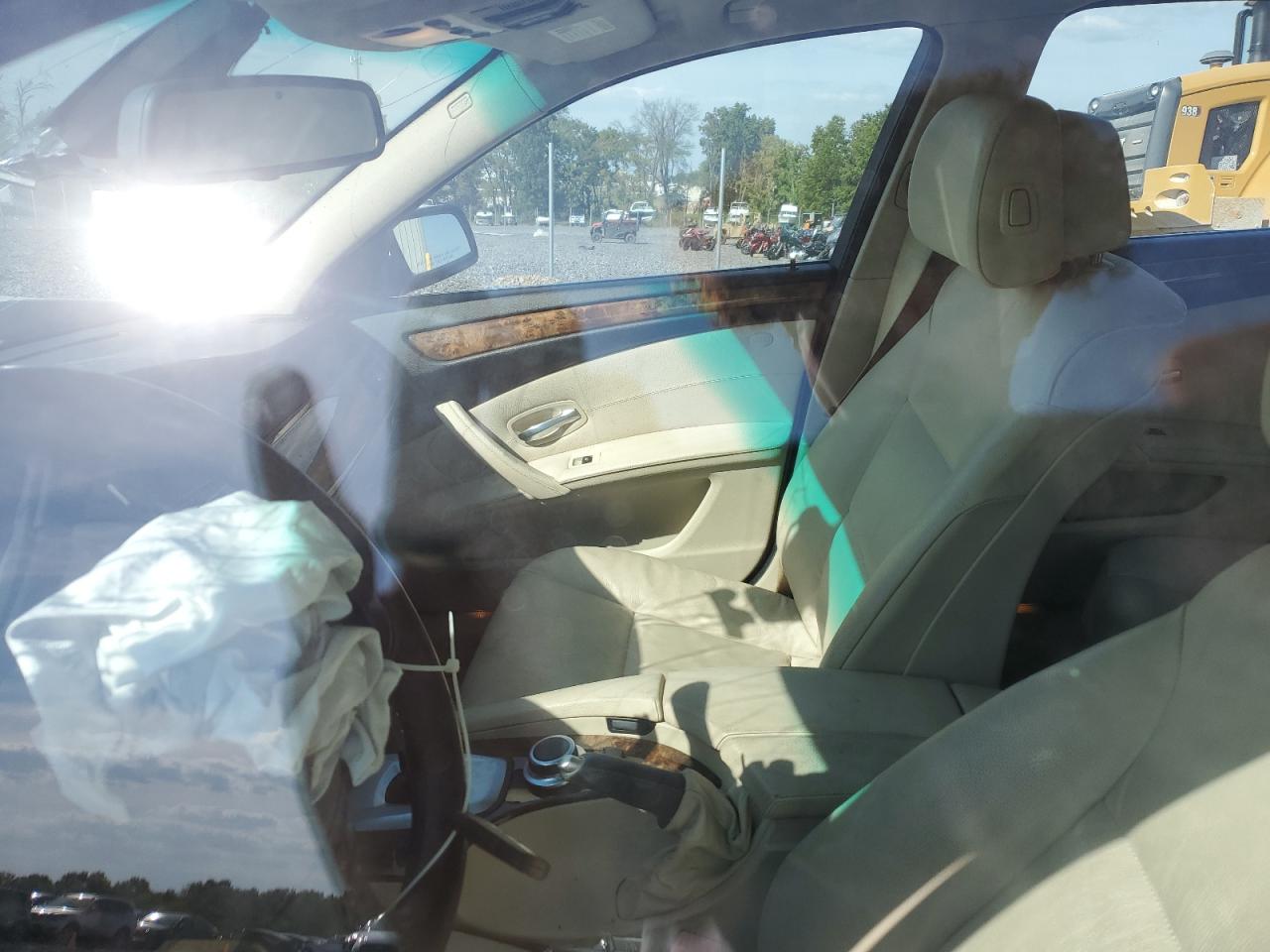 2008 BMW 528 Xi VIN: WBANV13588CZ59710 Lot: 84215405