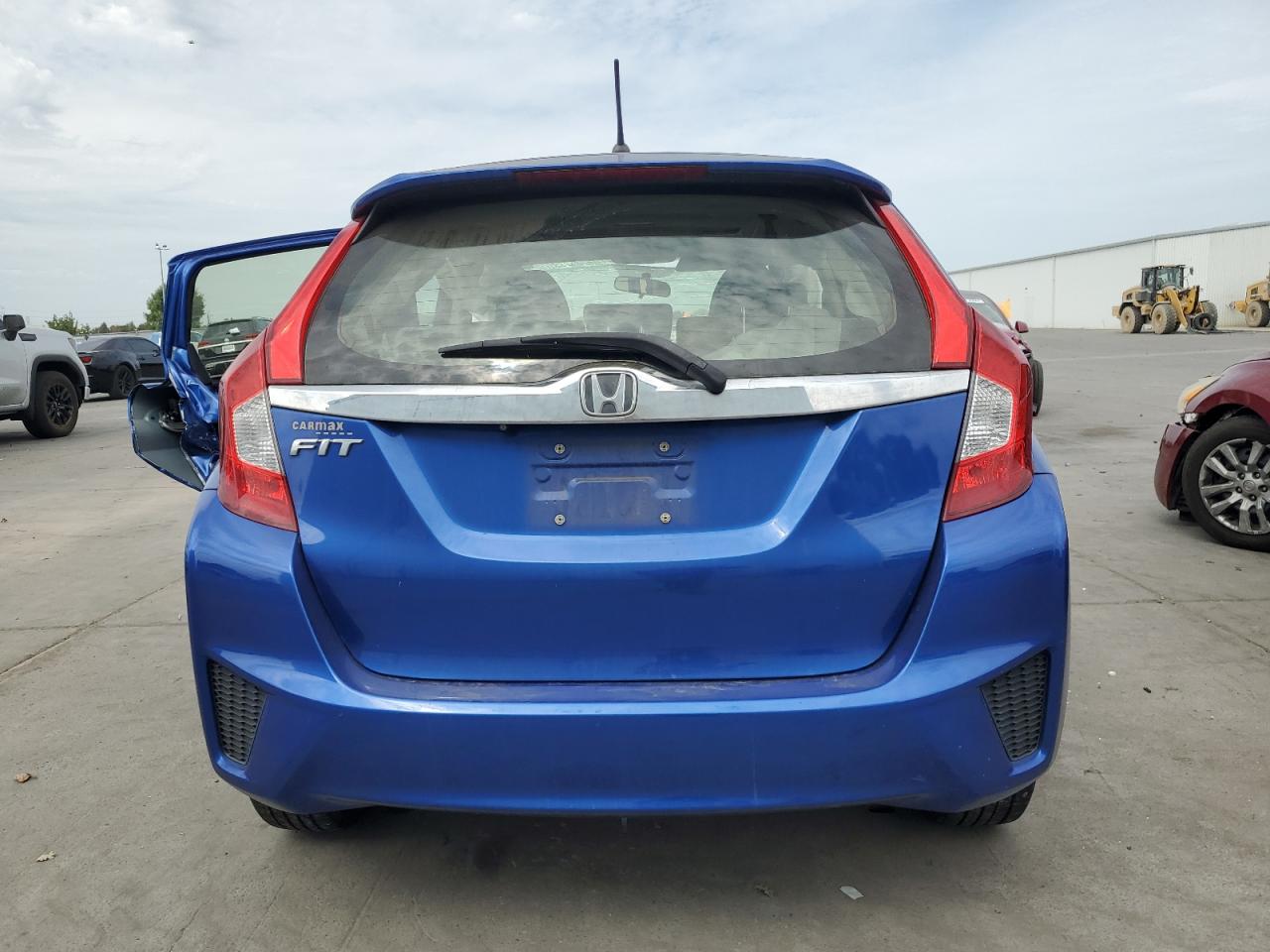 2017 Honda Fit Ex VIN: JHMGK5H88HS010130 Lot: 81093355