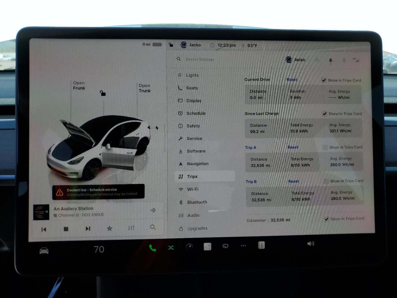 2023 Tesla Model Y VIN: 7SAYGDEE9PF688489 Lot: 82122015