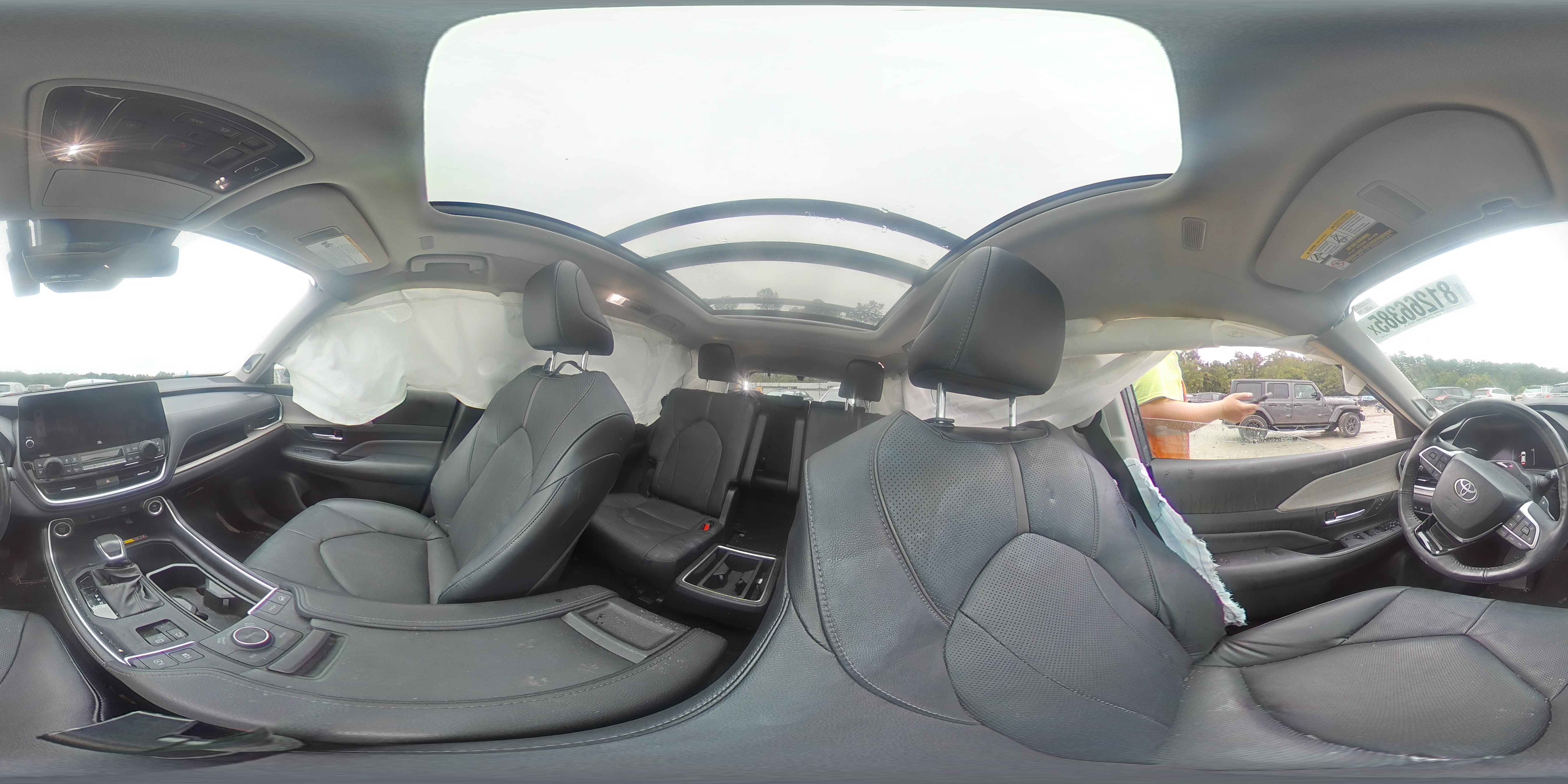 2024 Toyota Grand Highlander Xle VIN: 5TDAAAB55RS014549 Lot: 81266385