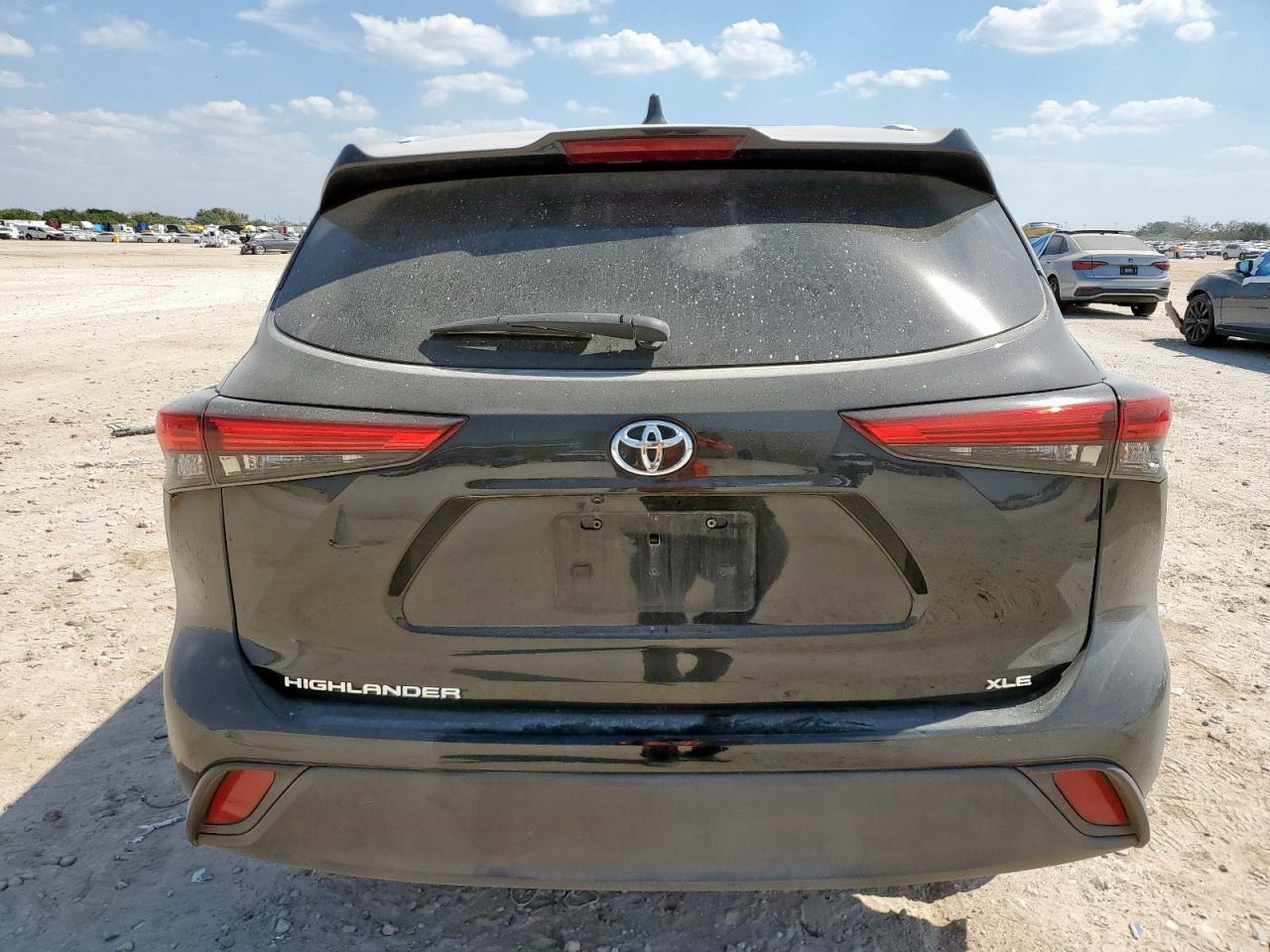 2021 Toyota Highlander Xle VIN: 5TDGZRAH0MS524619 Lot: 81932465