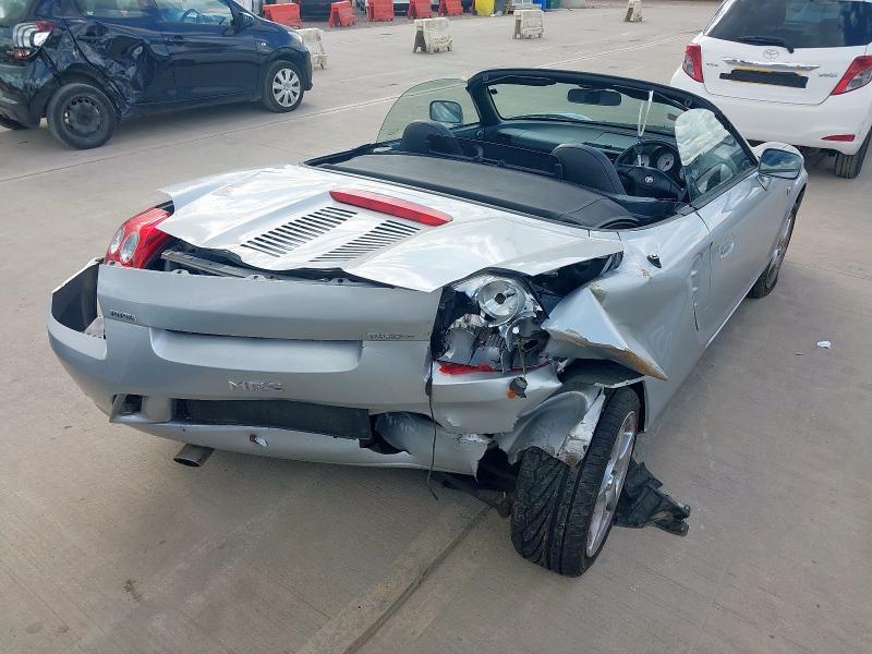 2004 TOYOTA MR2 ROADSTER VVTI 