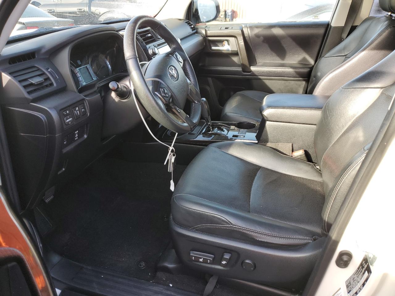 2019 Toyota 4Runner Sr5/Sr5 Premium VIN: JTEBU5JR4K5614980 Lot: 82073975