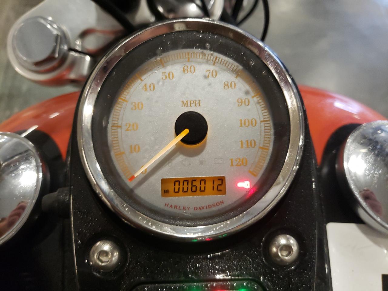 2010 Harley-Davidson Fxdwg VIN: 1HD1GP434AC327092 Lot: 71612655