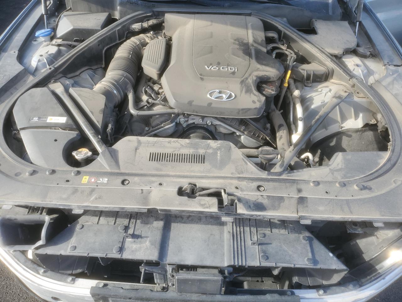 2016 Hyundai Genesis 3.8L VIN: KMHGN4JE6GU140652 Lot: 71121755