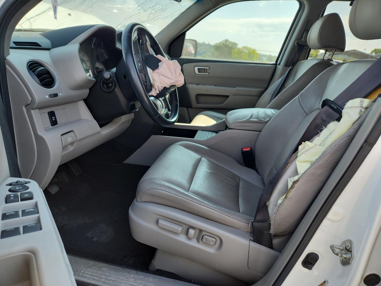 2011 Honda Pilot Exln VIN: 5FNYF4H72BB007501 Lot: 81096955