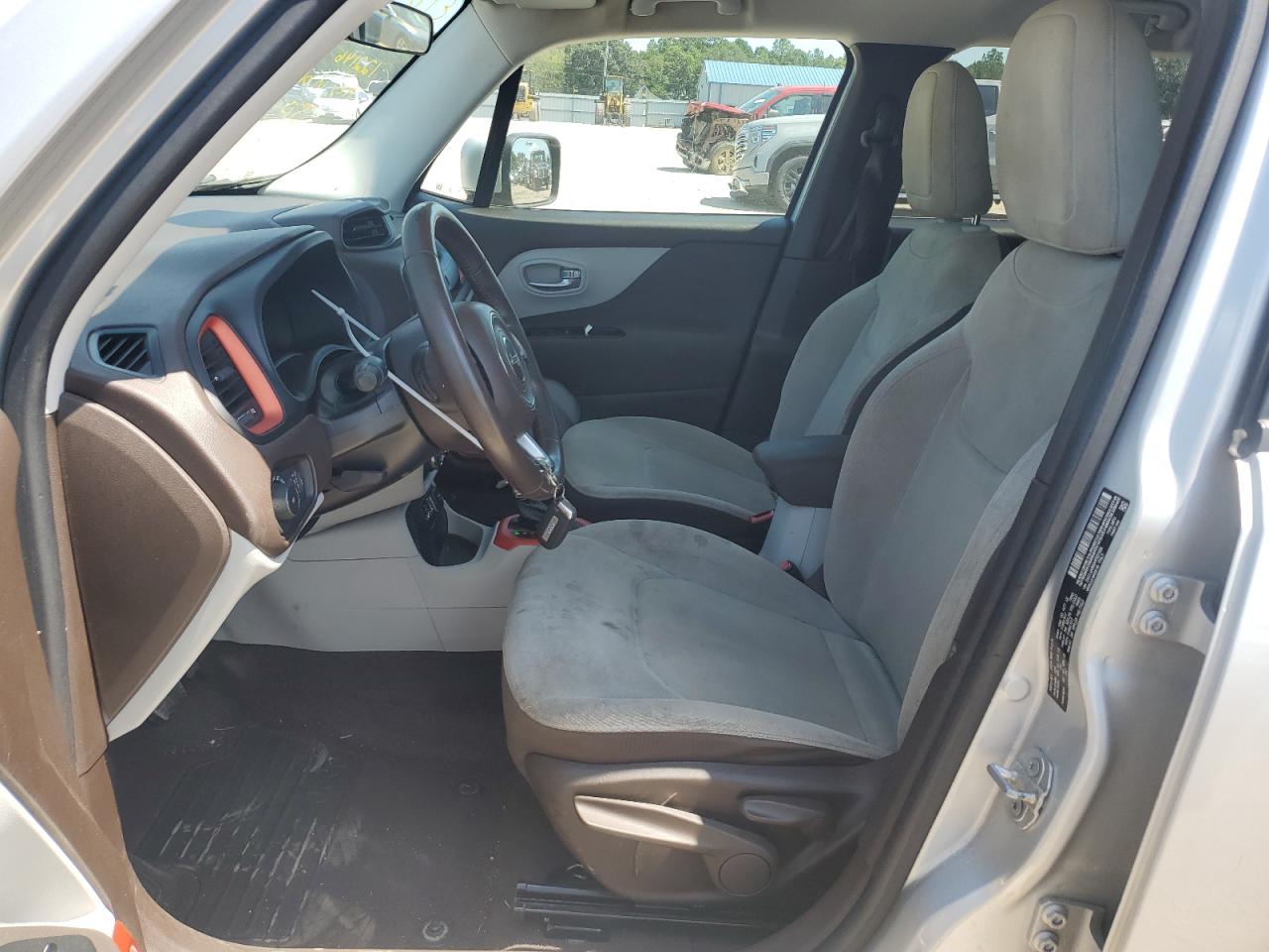 2017 Jeep Renegade Latitude VIN: ZACCJABB9HPE61606 Lot: 71400285