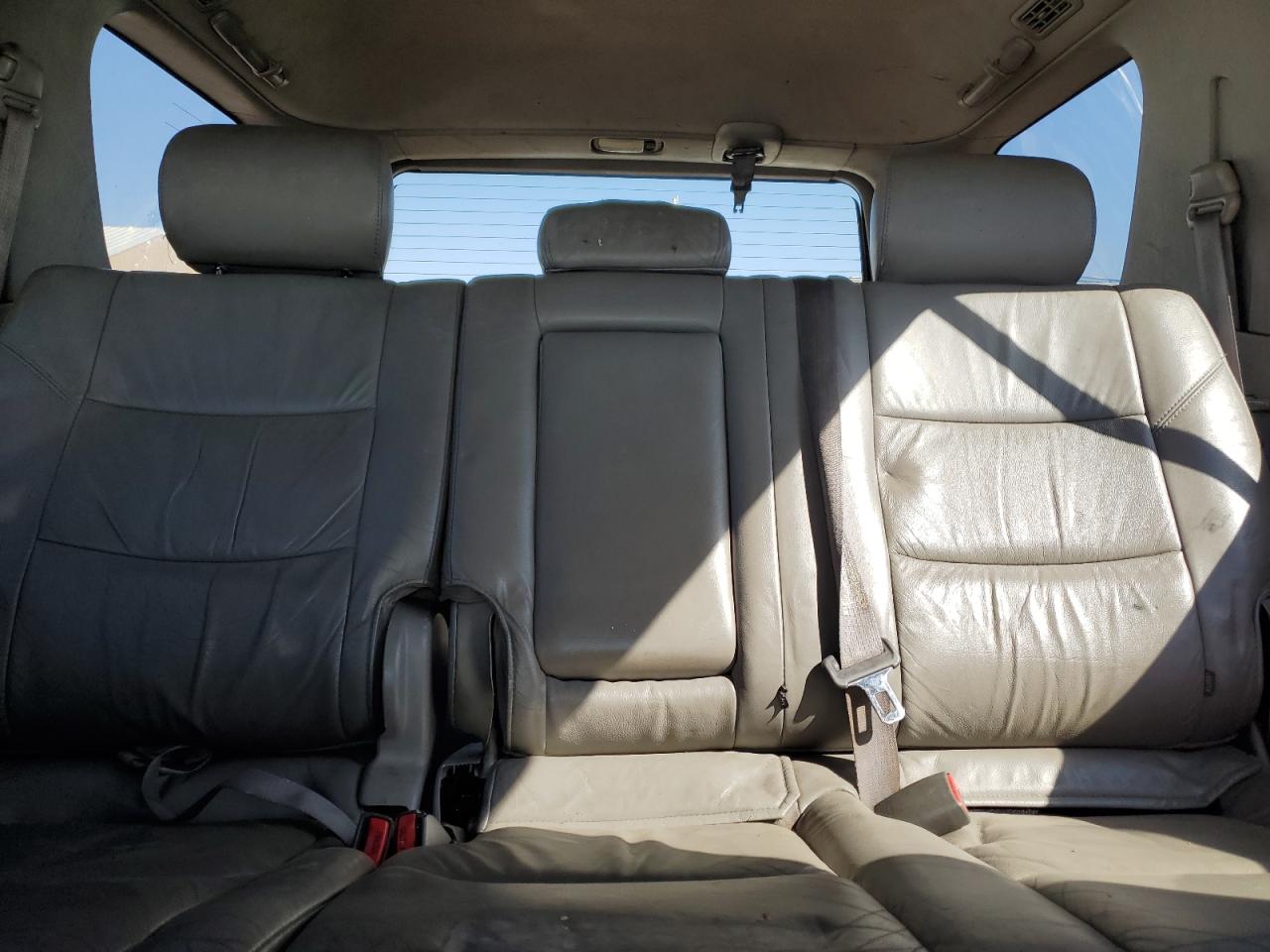 2003 Toyota Sequoia Limited VIN: 5TDBT48A33S154224 Lot: 81309825