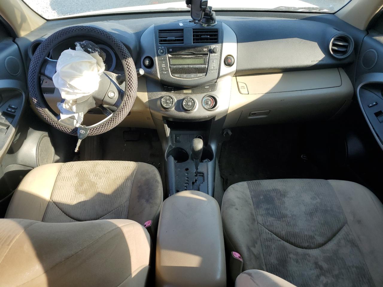 2010 Toyota Rav 4 VIN: JTMBF4DV8AD028014 Lot: 81903155