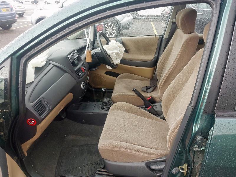 2002 SUZUKI LIANA GL