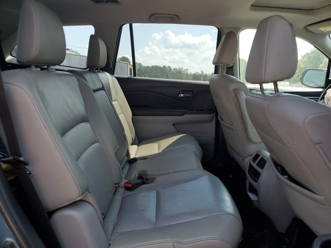 2017 Honda Pilot Exln VIN: 5FNYF5H70HB032752 Lot: 72101505