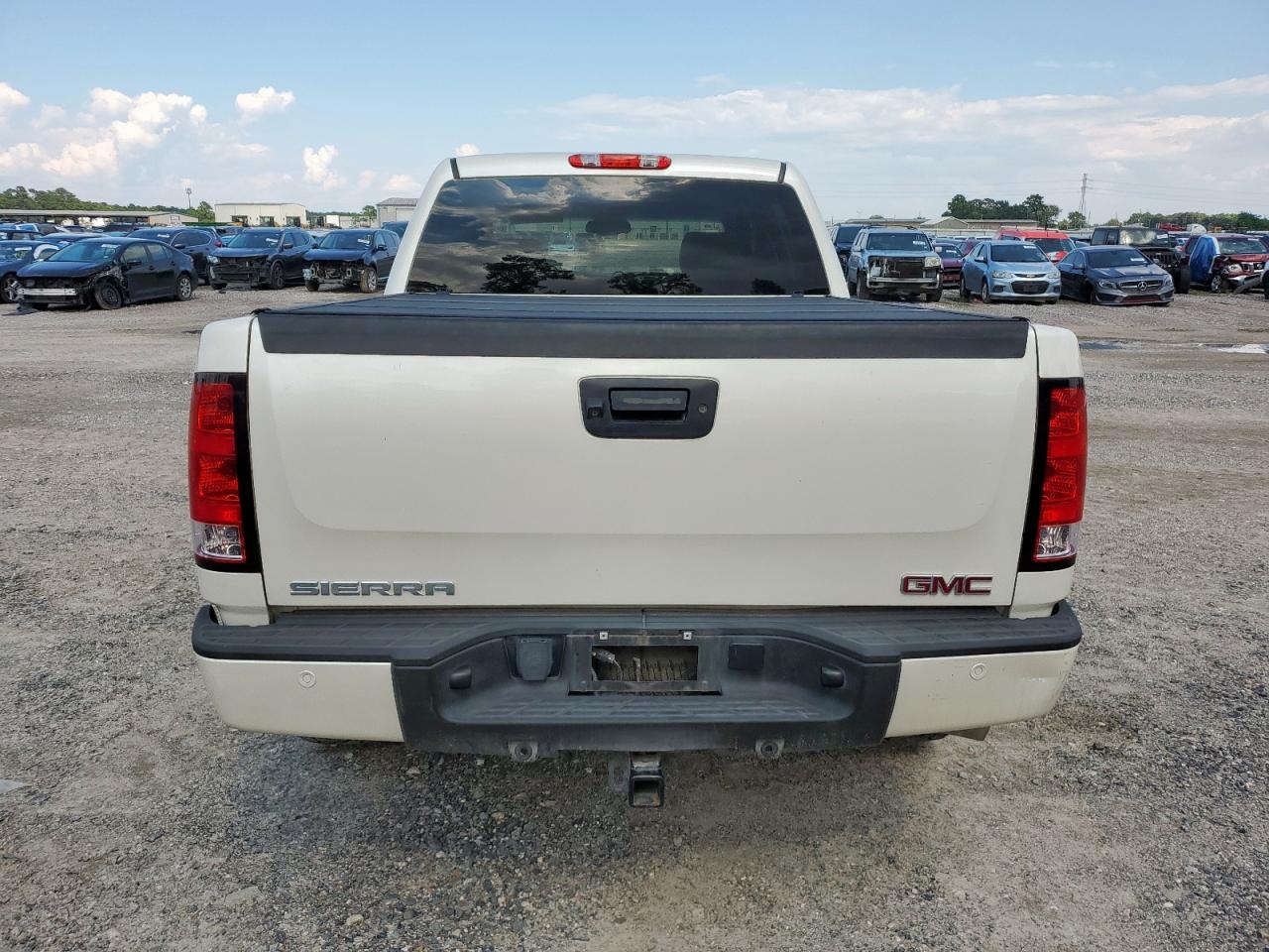 2012 GMC Sierra C1500 Denali VIN: 3GTP1XE25CG307789 Lot: 68008115