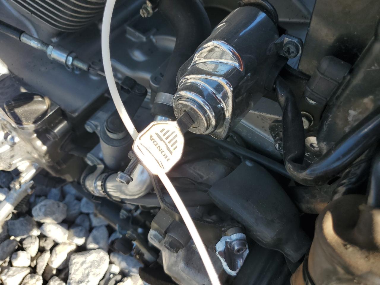 2004 Honda Vtx1300 C VIN: 1HFSC55024A010413 Lot: 84393245