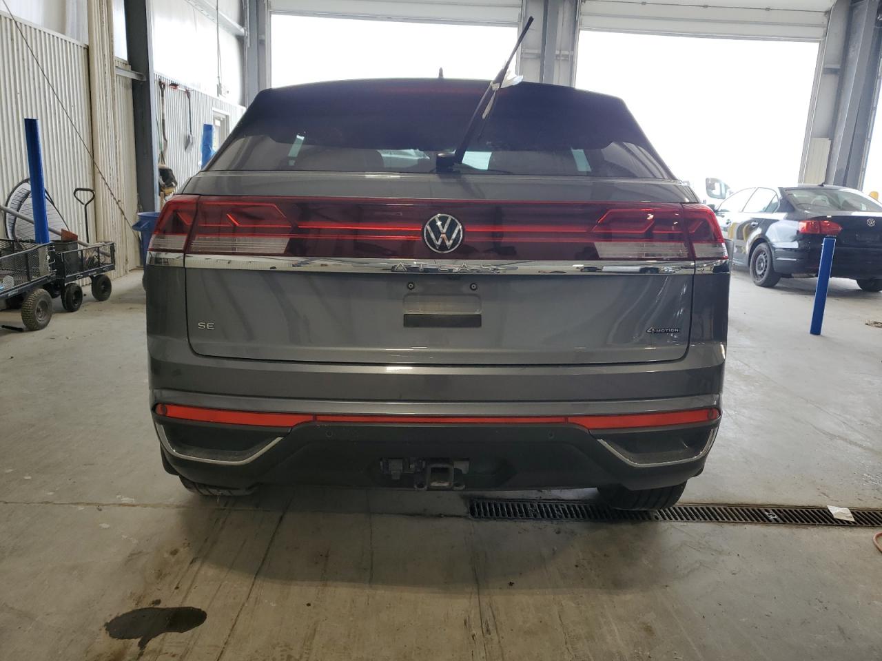 2024 Volkswagen Atlas Cross Sport Se VIN: 1V2HE2CAXRC207591 Lot: 83957305