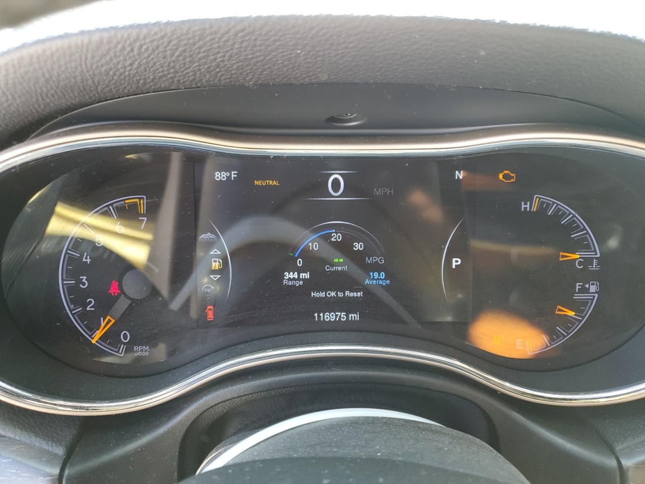 2015 Jeep Grand Cherokee Limited VIN: 1C4RJFBG1FC739208 Lot: 80295325