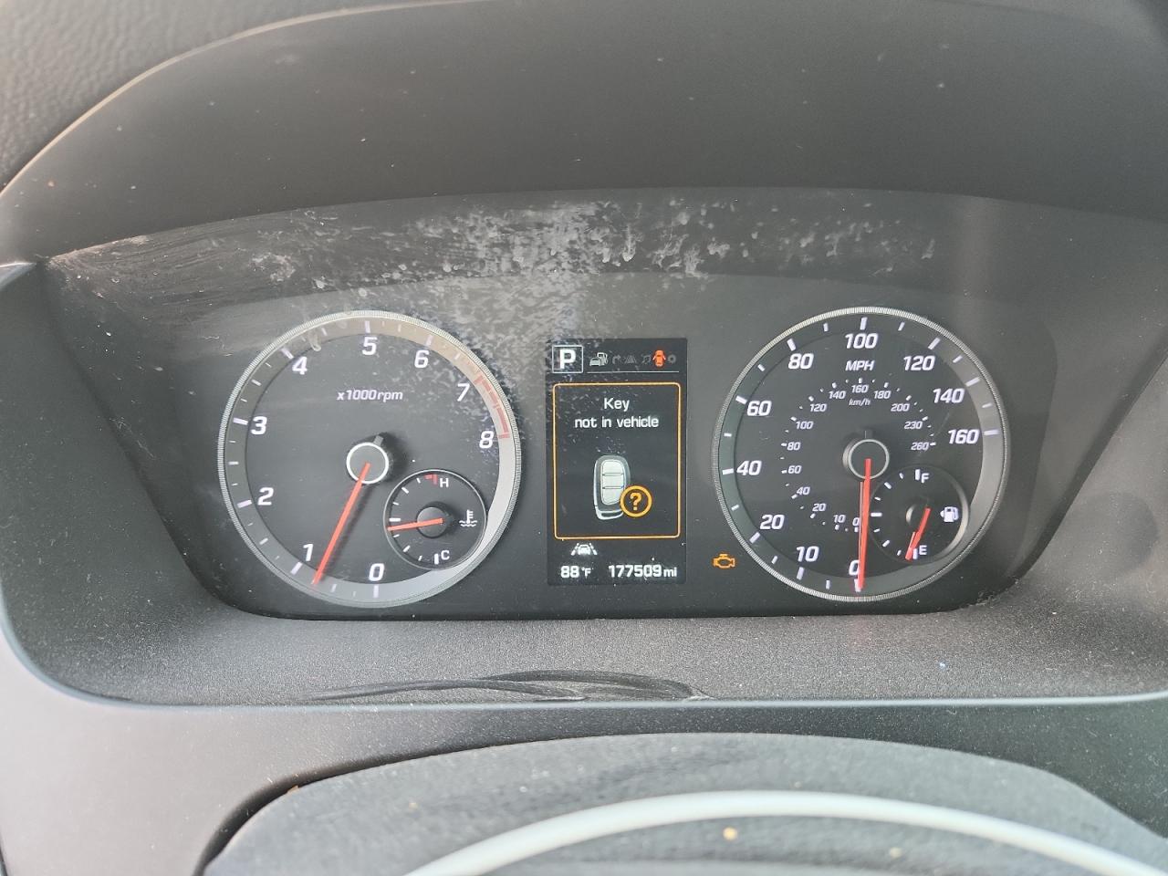 2015 Hyundai Sonata Sport VIN: 5NPE34AB4FH111067 Lot: 81361405