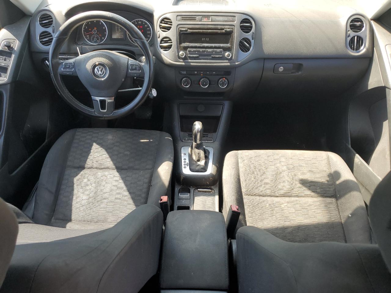 2013 Volkswagen Tiguan S VIN: WVGAV3AX0DW620400 Lot: 82109455