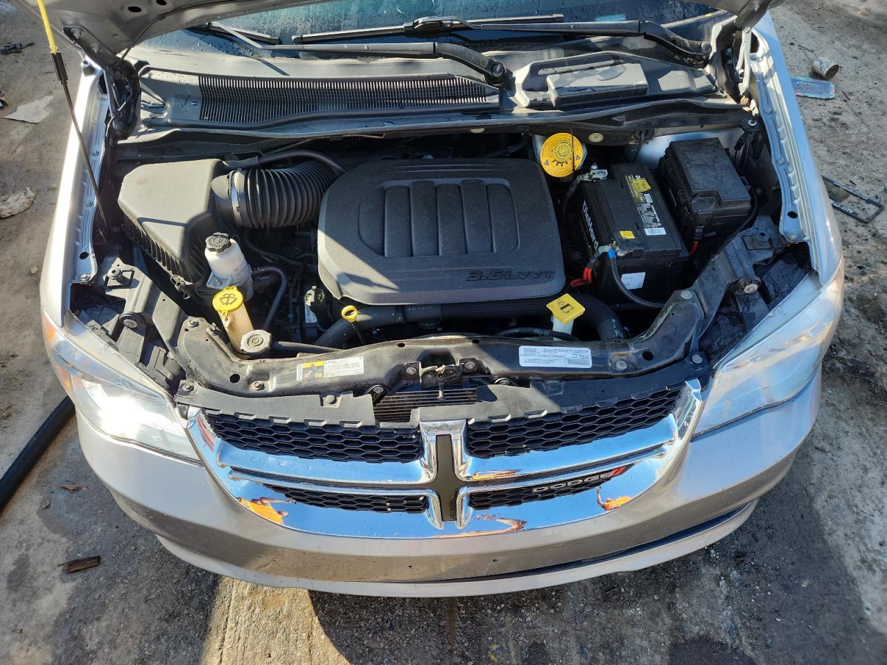 2019 Dodge Grand Caravan Sxt VIN: 2C4RDGCG1KR677158 Lot: 81806015