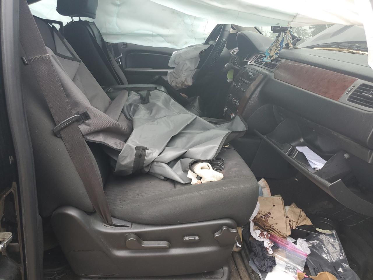 2012 Chevrolet Suburban K1500 Ls VIN: 1GNSKHE79CR323798 Lot: 82119715