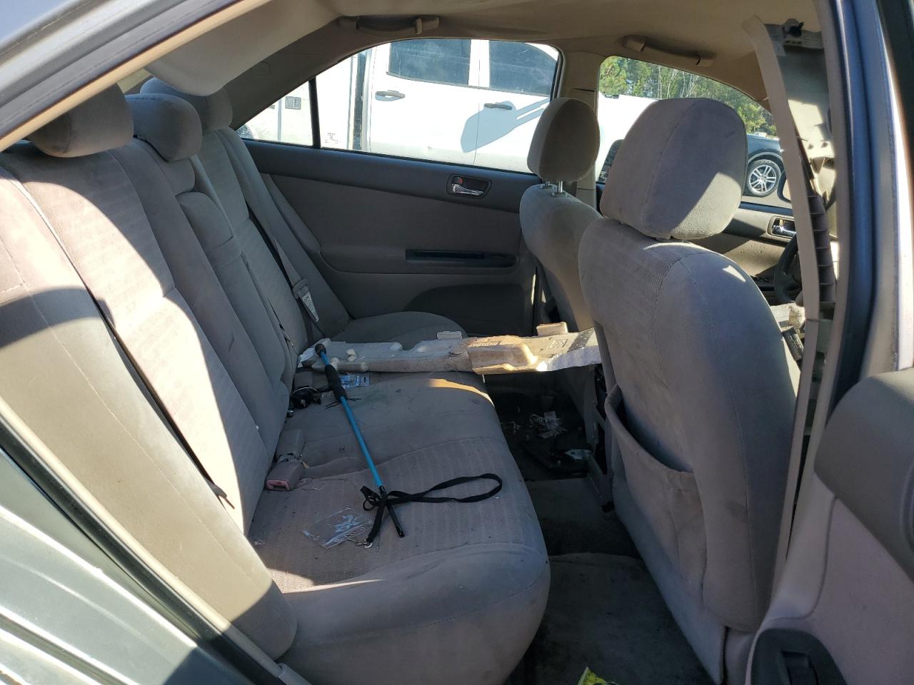 2005 Toyota Camry Le VIN: 4T1BF30K85U605440 Lot: 84000395