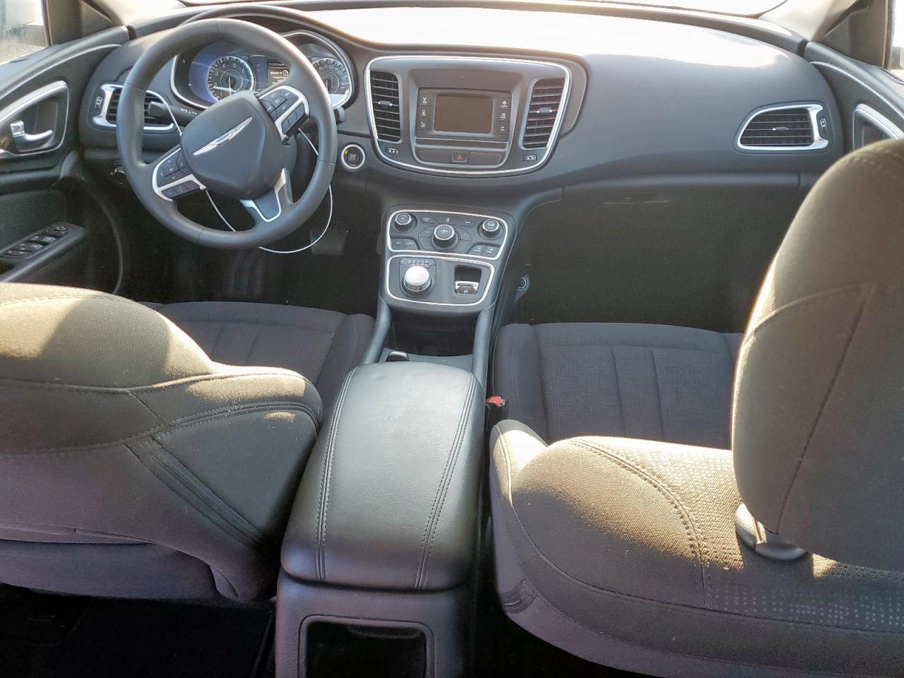 2015 Chrysler 200 Limited VIN: 1C3CCCABXFN712683 Lot: 71156815