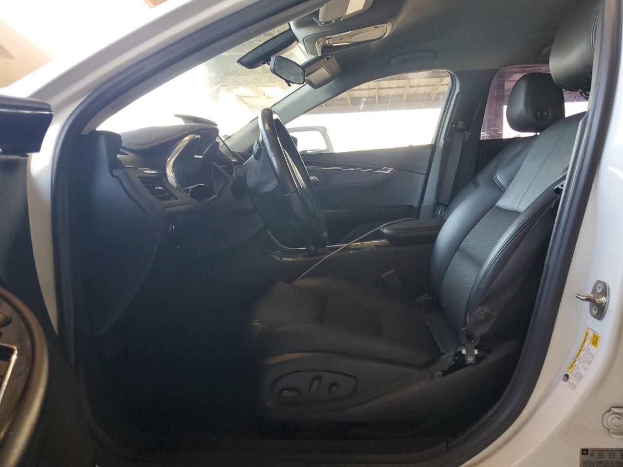 2018 Chevrolet Impala Lt VIN: 2G1105S39J9114118 Lot: 81459795