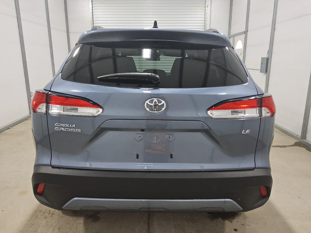 2025 Toyota Corolla Cross Le VIN: 7MUCAAAG7SV137700 Lot: 81002055