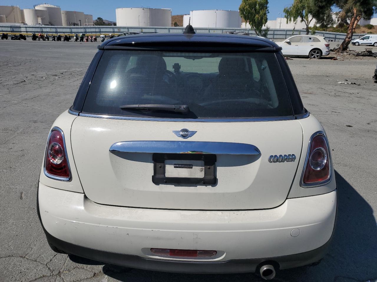 2013 Mini Cooper VIN: WMWSU3C52DT691846 Lot: 82140655