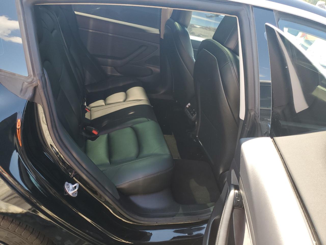 2020 Tesla Model 3 VIN: 5YJ3E1EA4LF504983 Lot: 71666675